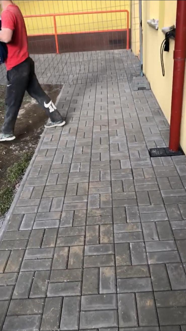Zámková dlažba, MŠ Bartovice